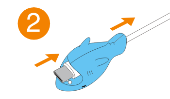 コネクタ部がしっかりと固定されるまで差し込む。